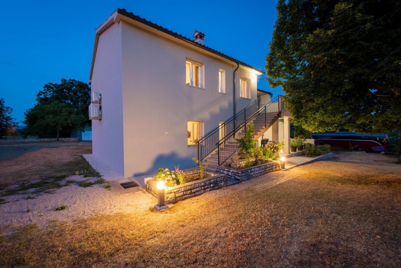 Villa Slivari Nedescina Exterior photo